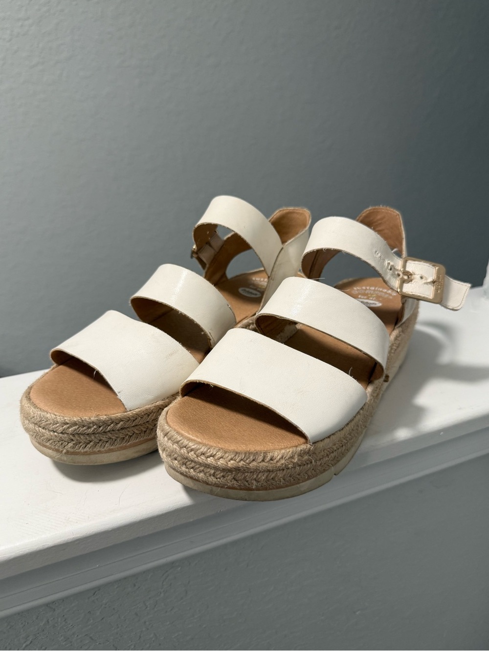 Dr Scholls white jute strapped sandals